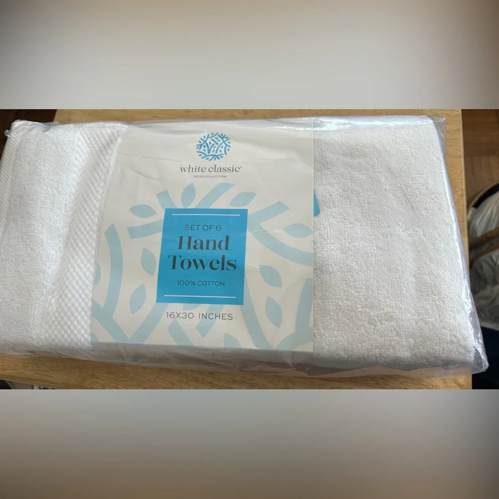 New Never Used Hotel Collection Hand Towels - Set of 6, White